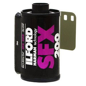 Ilford SFX 200 胶卷