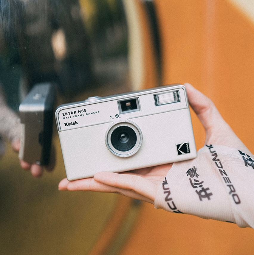胶片小白闭眼冲！柯达 EKTAR H35N 半格相机，400 元 get 复古快乐🎞️-菲林中文-独立胶片摄影门户！