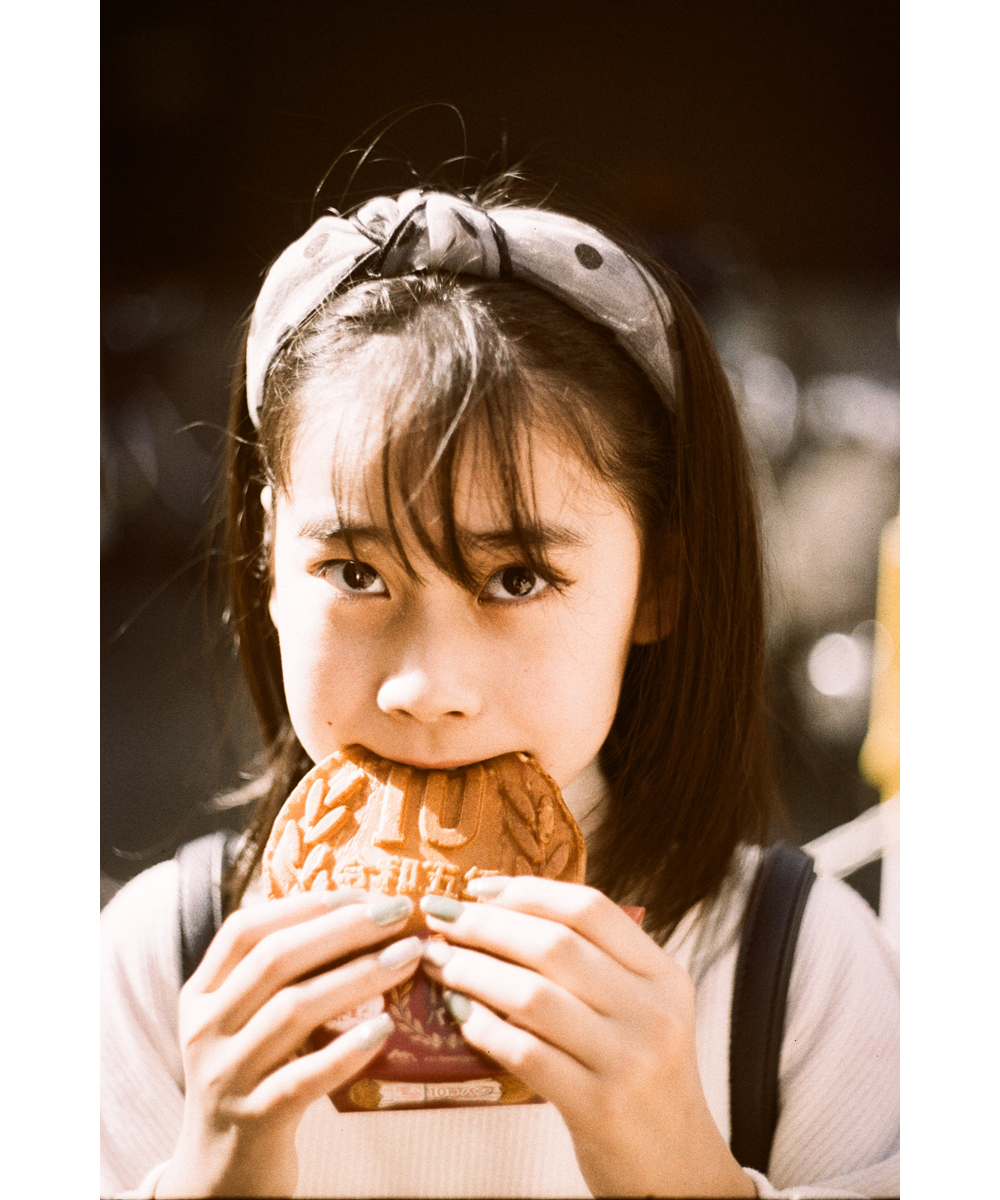 用胶片拍摄的外面猫