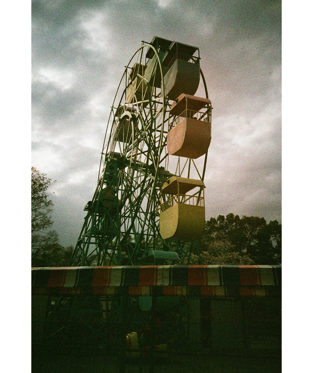 独特的情绪描绘很吸引人！ 推荐给初学者的胶片相机LOMO LC-A（+）